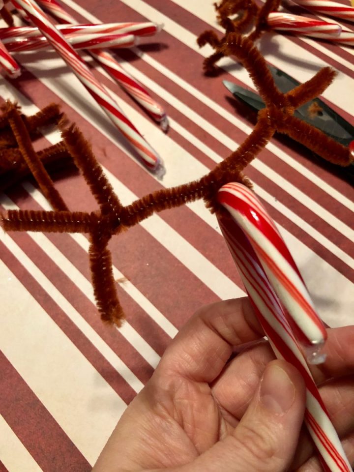 How to Make Reindeer Antlers