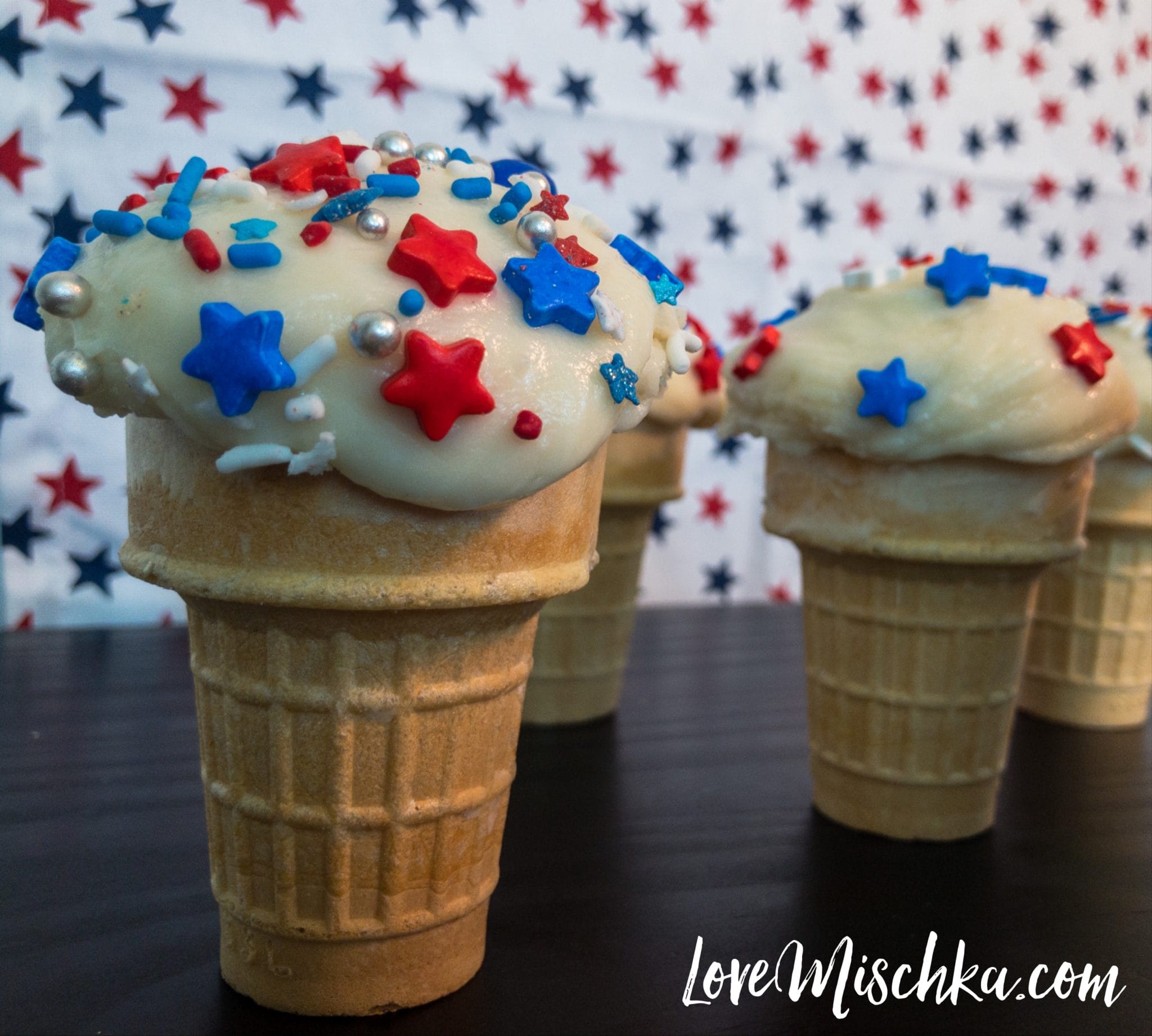Funfetti Ice Cream Cone Cupcakes Love Mischka
