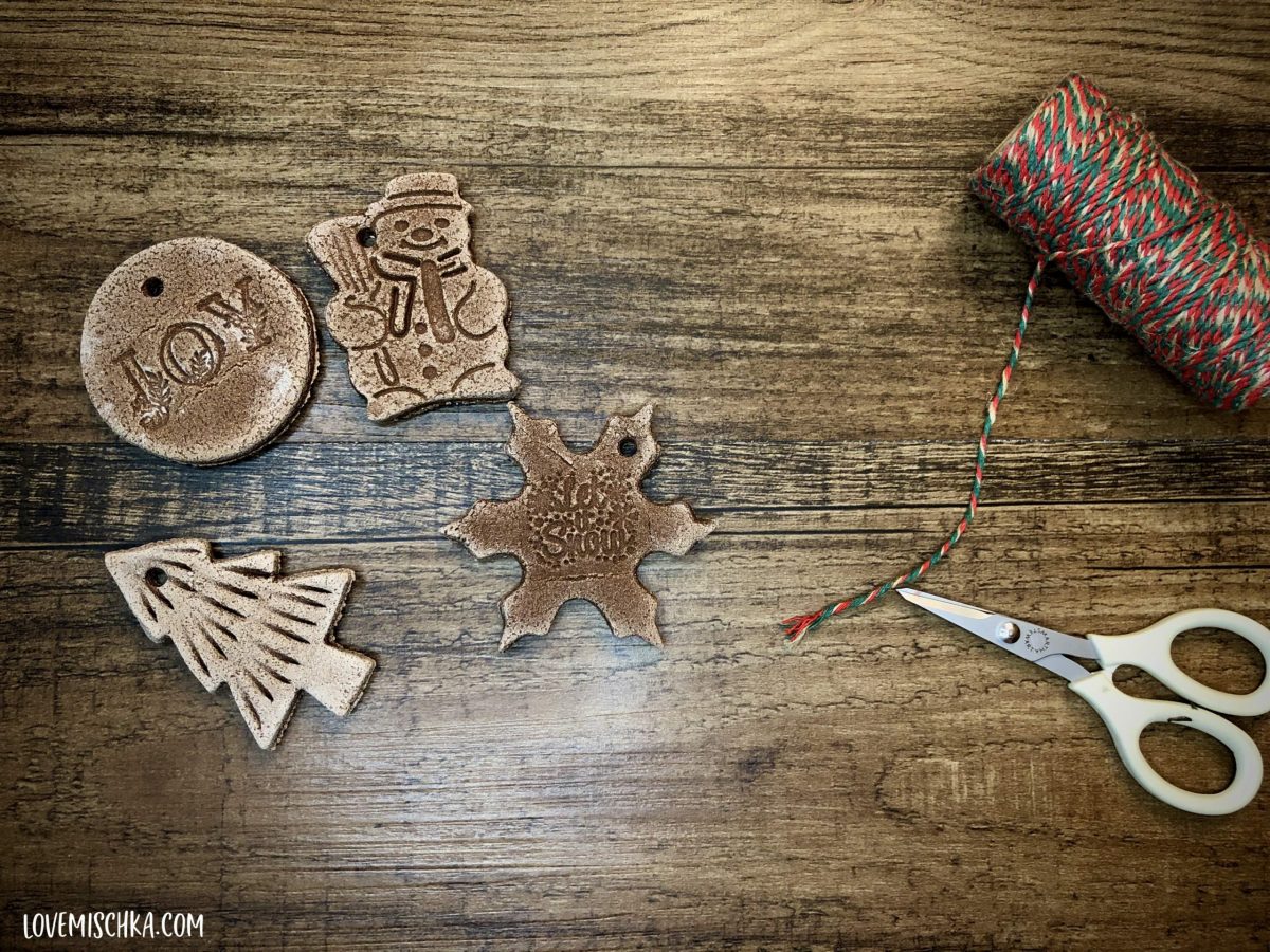 Super Easy Homemade Cinnamon Ornaments