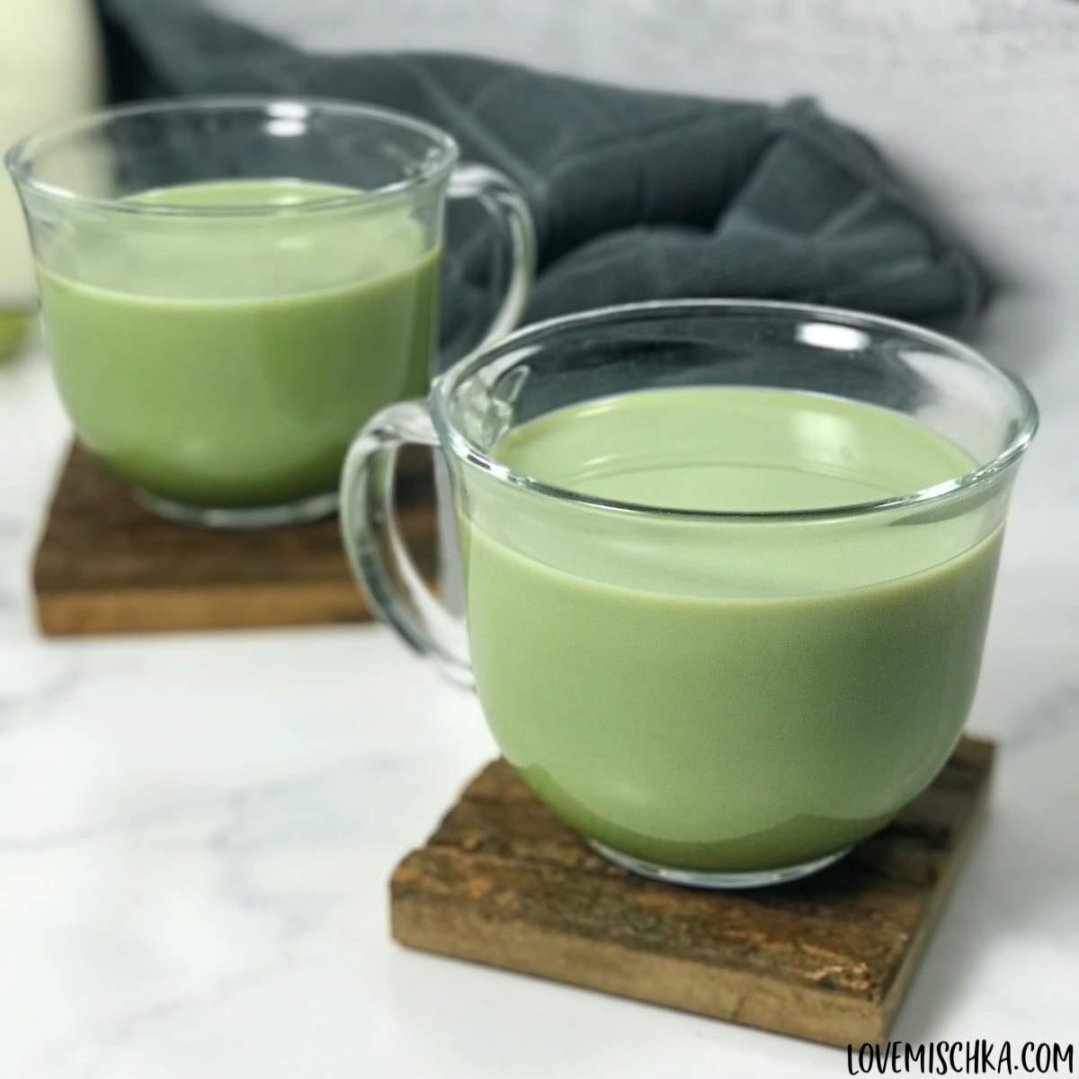 Starbucks Matcha Latte - Texanerin Baking