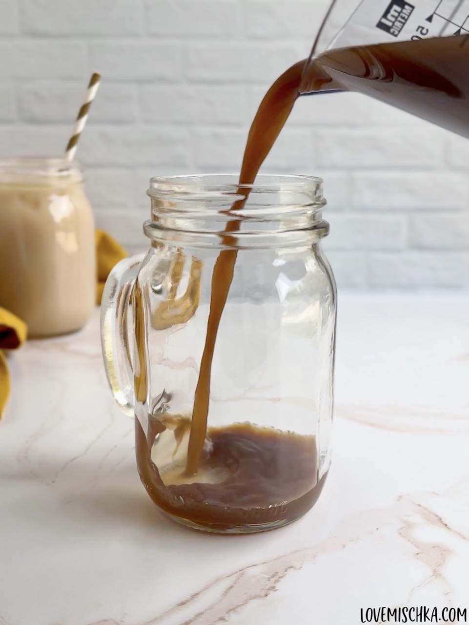 Vanilla Chai Coffee Cooler Recipe 